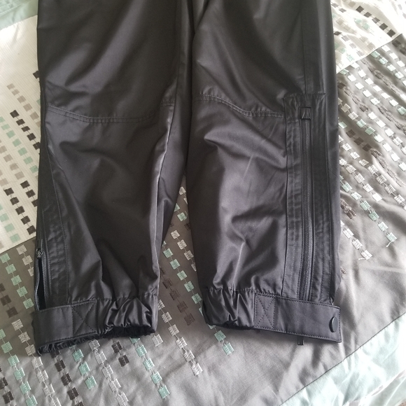Athleta joggers - Picture 3 of 4